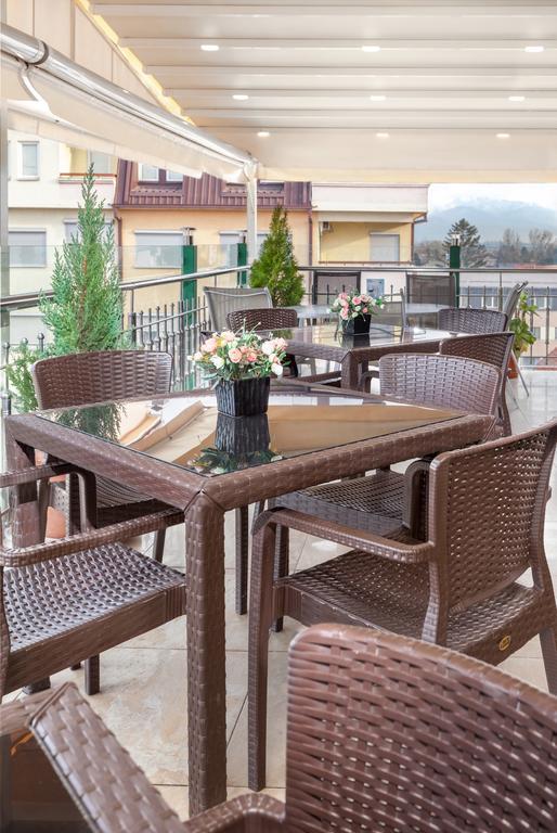 Green Center Gili Gostivar Exterior foto